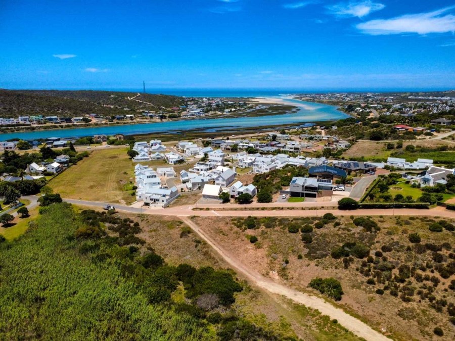 2 Bedroom Property for Sale in Stilbaai Wes Western Cape